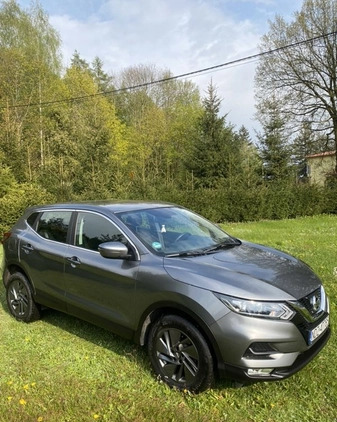 Nissan Qashqai cena 62900 przebieg: 65000, rok produkcji 2017 z Działdowo małe 172